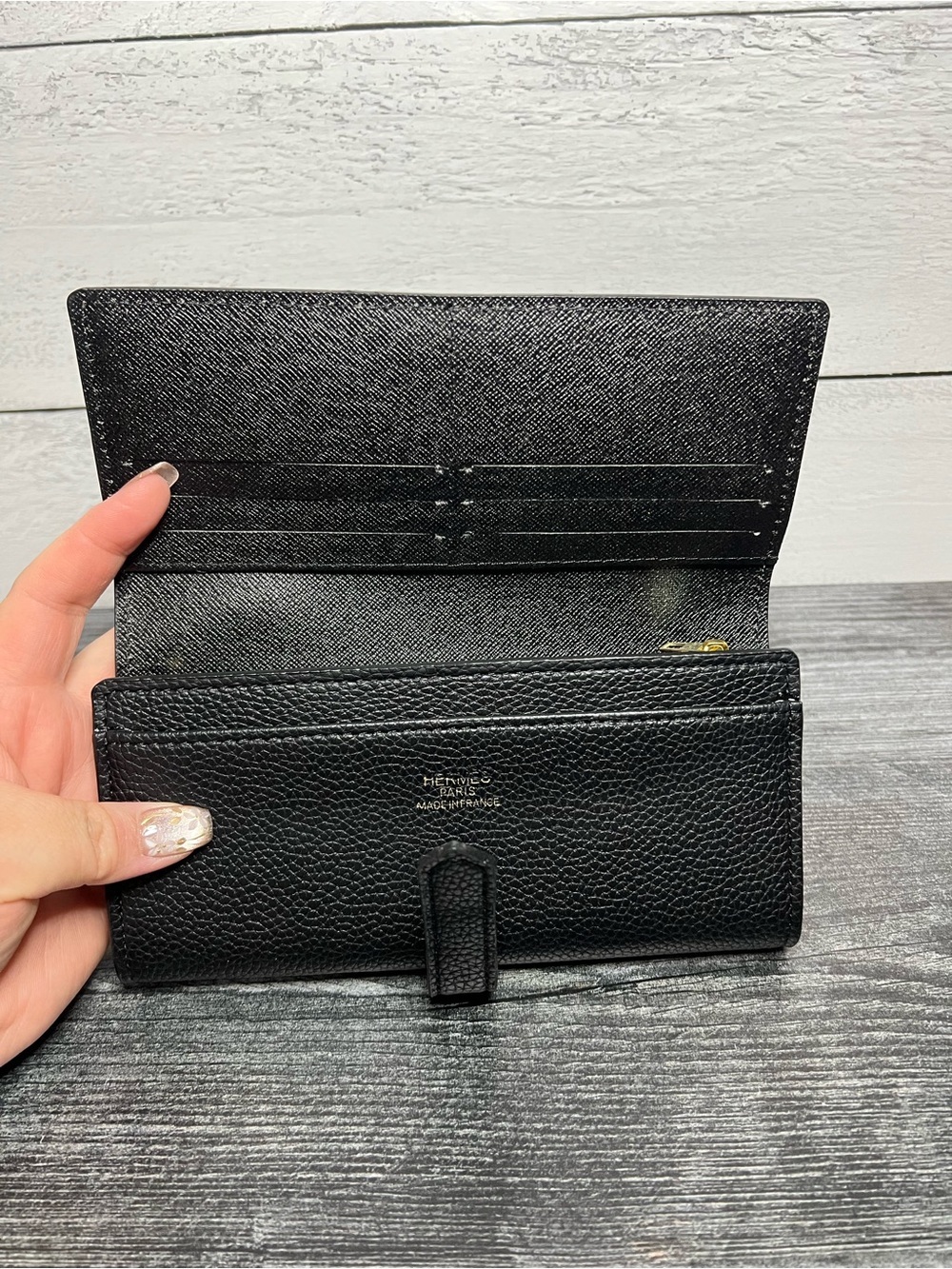 “H” Black Leather Continental Wallet with Gold Hardware - Picture 3 of 5